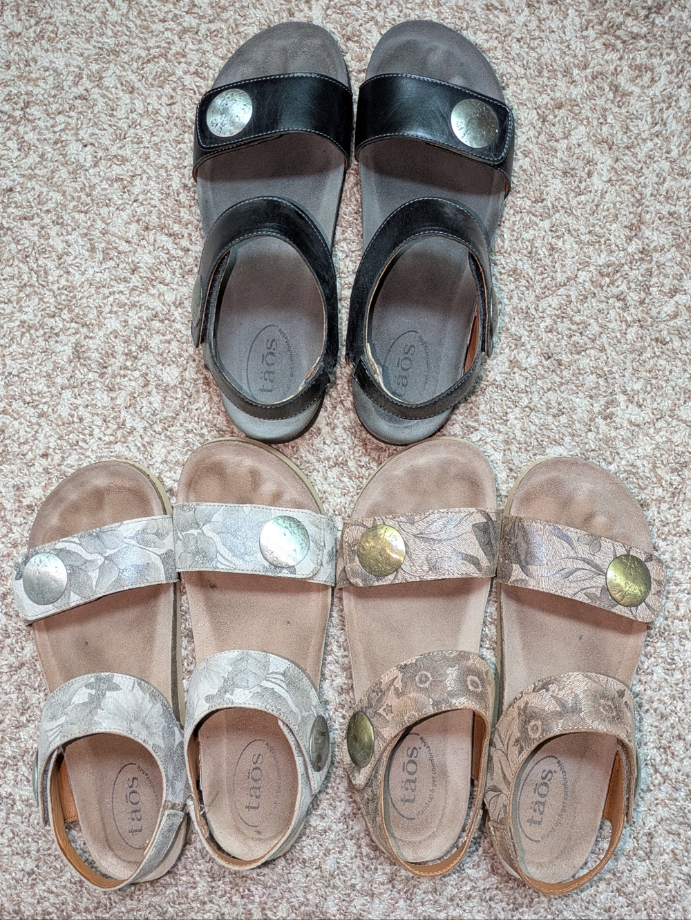 Taos Adjustable Leather Sandals in Black, Beige & Gray Floral Size US 10/EUR 41